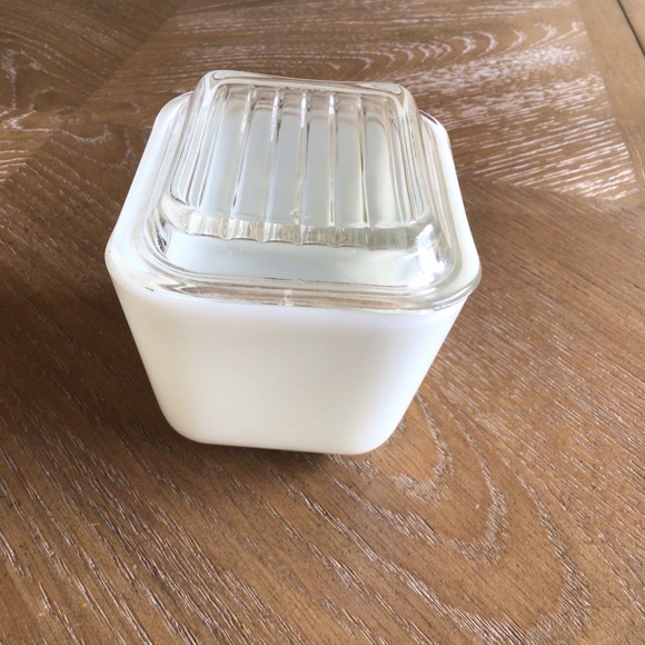 Vintage CorningWare # 501 Covered Dish - Morning Pattern - Picture 2 of 7